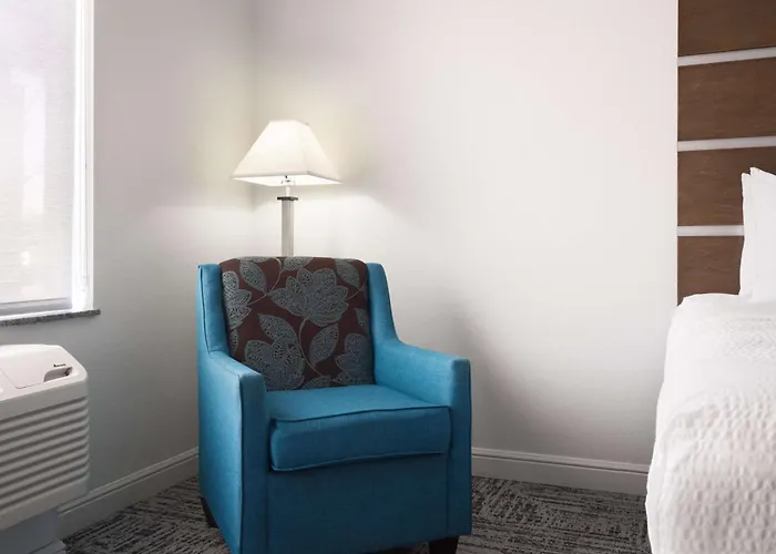Best Western Plus College Station Inn & Suites