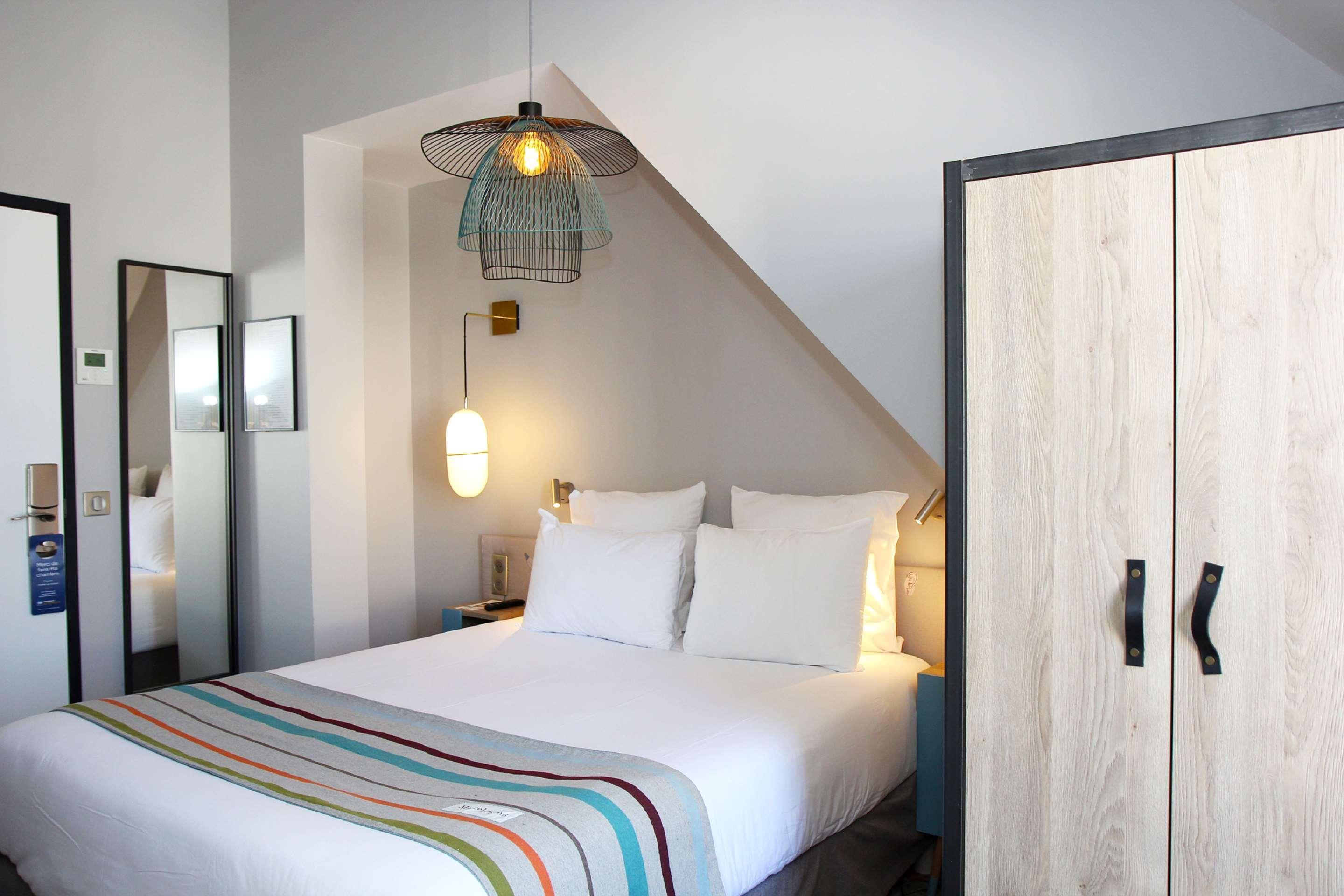 Hotel Western & College Station