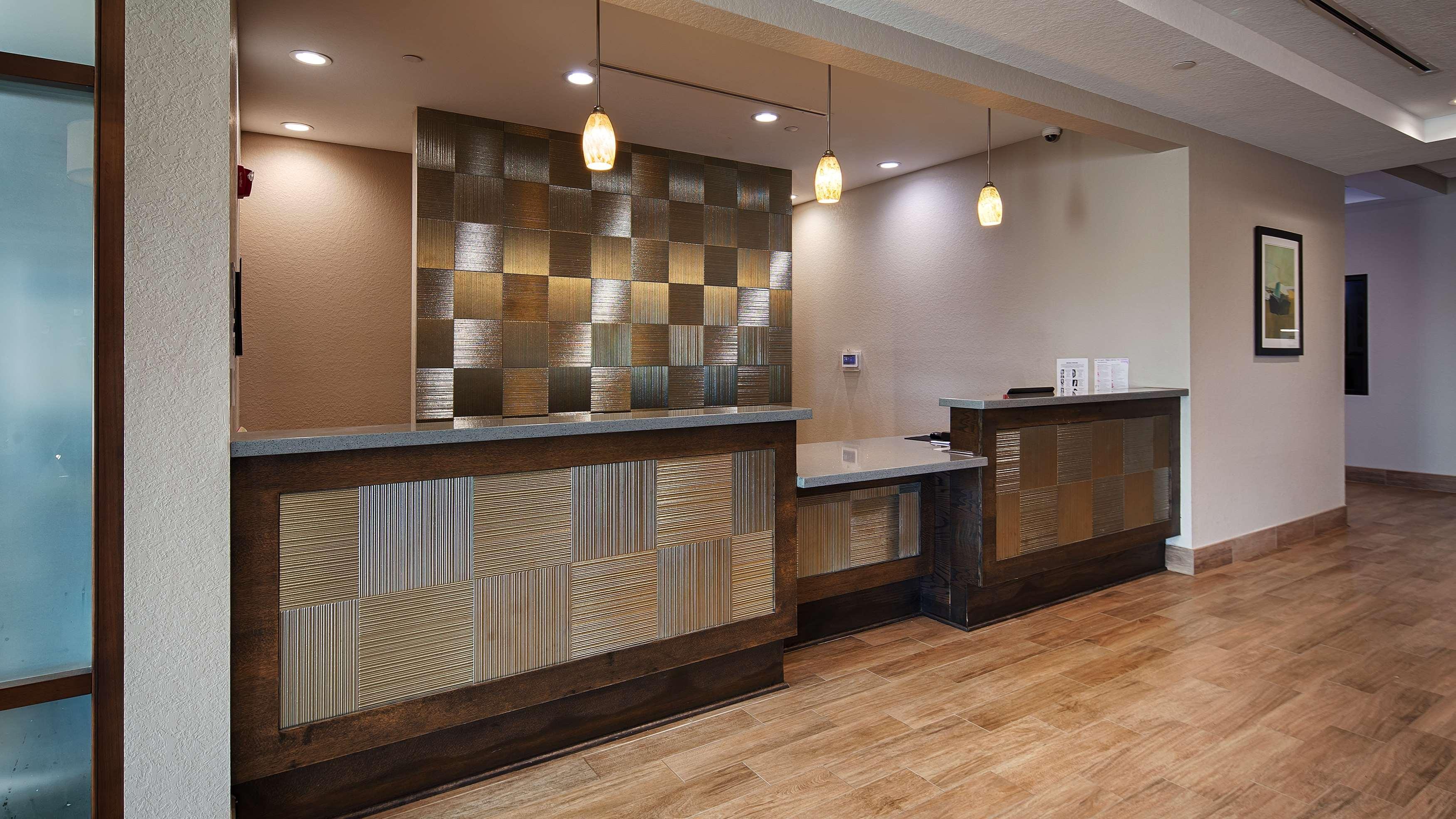 Western Inn&suites Hotel College Station